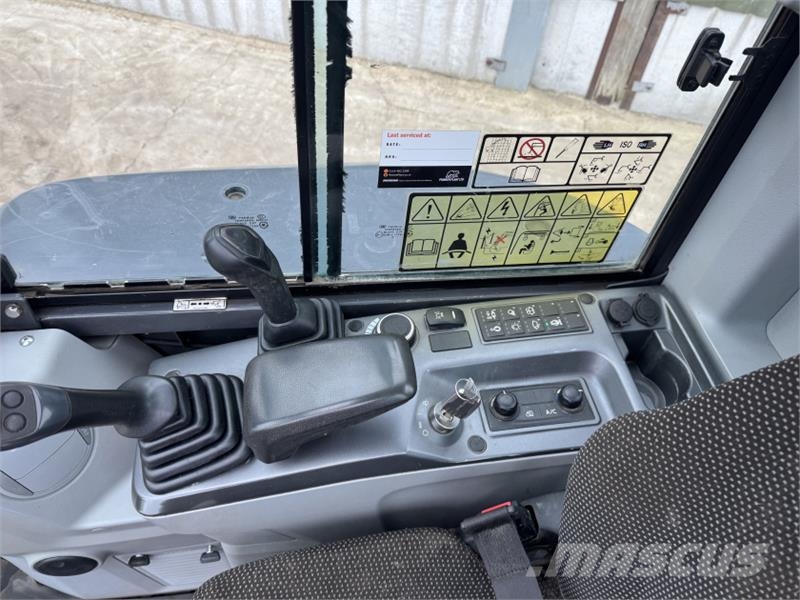 Doosan DX27z Digger Karjeriniai savivarčiai