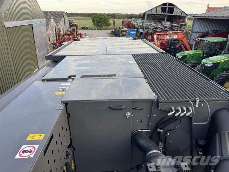 Fendt Ideal 8T c/w 35ft Geringhoff Flex Header Kombájn tartozékok