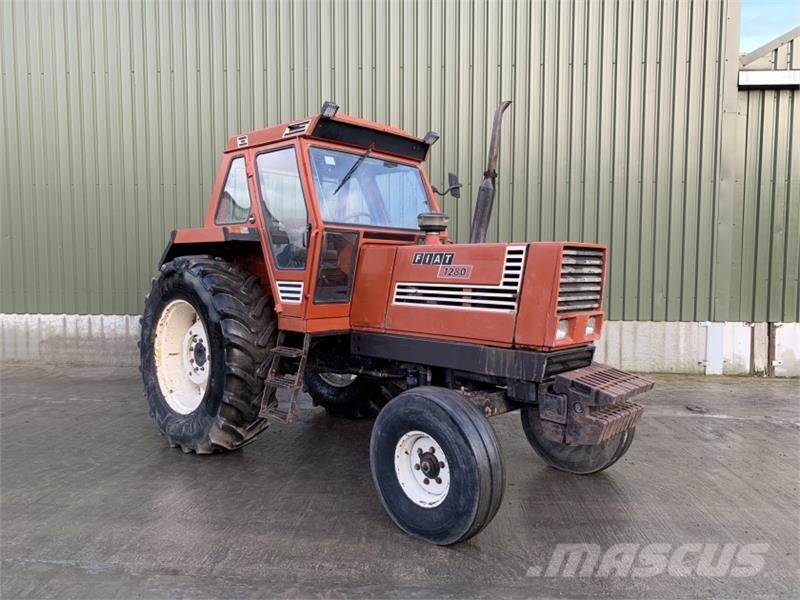Fiat 1280 Turbo 2WD トラクター