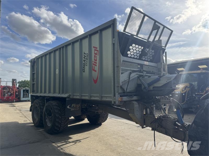 Fliegl Gigant ASW 271 20T Trailer and Muck Spreader Getreideanhänger