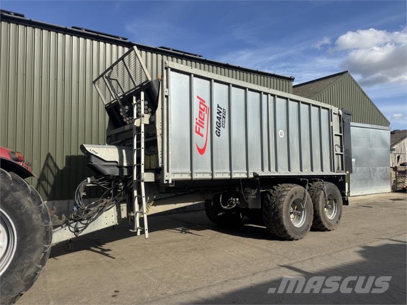 Fliegl Gigant ASW 271 20T Trailer and Muck Spreader Getreideanhänger
