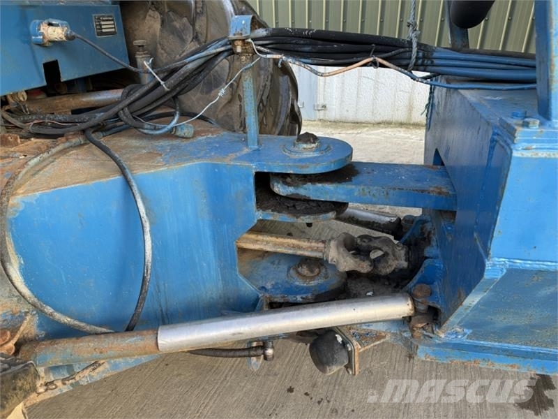 Ford 8210 Self Propelled Gravel Cart 트랙터
