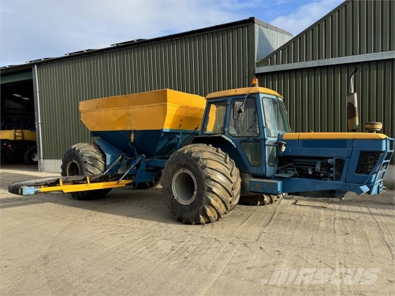 Ford 8210 Self Propelled Gravel Cart 트랙터