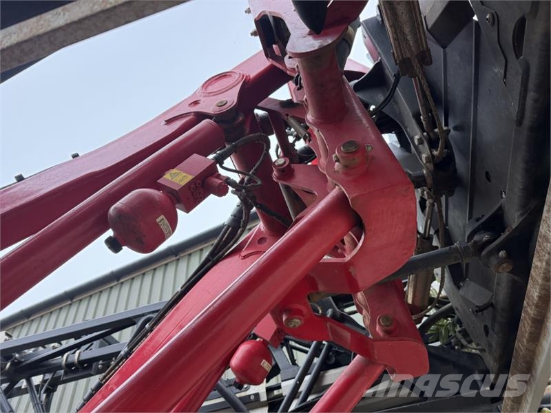 Horsch Leeb 4LT 32m Rögzített trágyaszórók