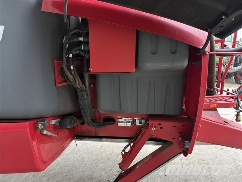 Horsch Leeb 4LT 32m Rögzített trágyaszórók