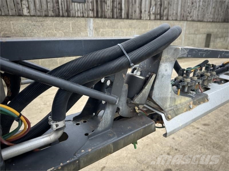 Horsch Leeb PT270 36m 8000L Ugradene prskalice