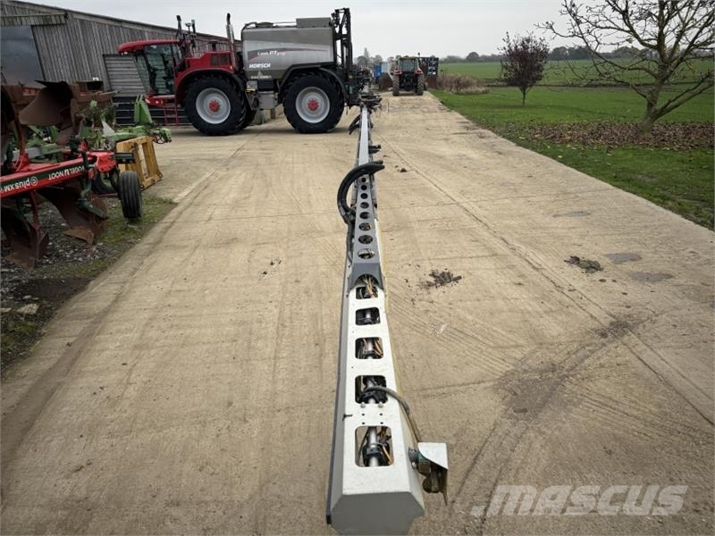 Horsch Leeb PT270 36m 8000L Ugradene prskalice