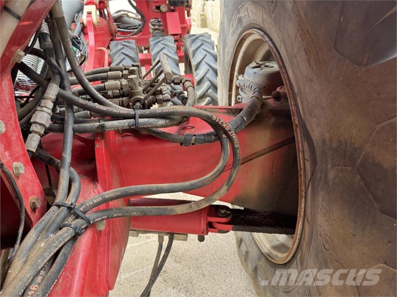 Horsch Sprinter 12 sw Grain and Liquid Fert مثاقيب مدمجة