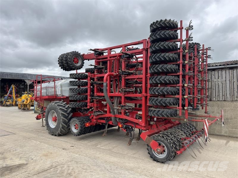 Horsch Sprinter 12 sw Grain and Liquid Fert مثاقيب مدمجة