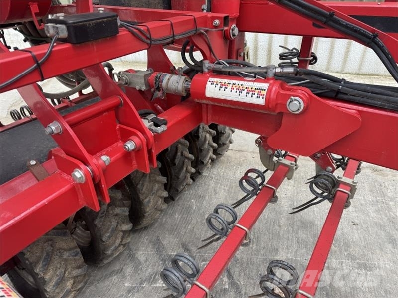Horsch Sprinter 9SW Seed Drill **Grain,Fert & Small Seed* مثاقيب مدمجة
