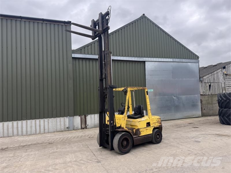 Hyster Masted Forklift Chariot télescopique