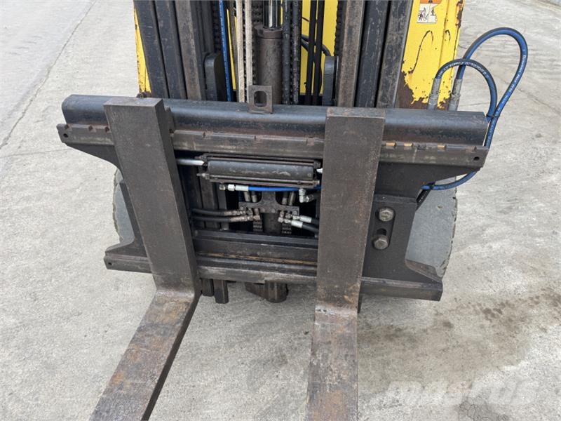 Hyster Masted Forklift Chariot télescopique