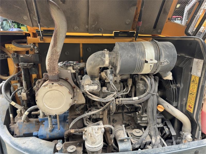 Hyundai Robex 80CR-9A Kloubové dempry
