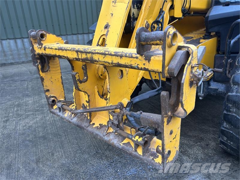 JCB 536-70 Agri Super مناولات متداخلة