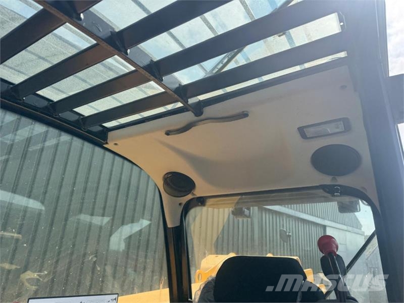 JCB 555-210R Rotating Telehandler Telescopic handlers