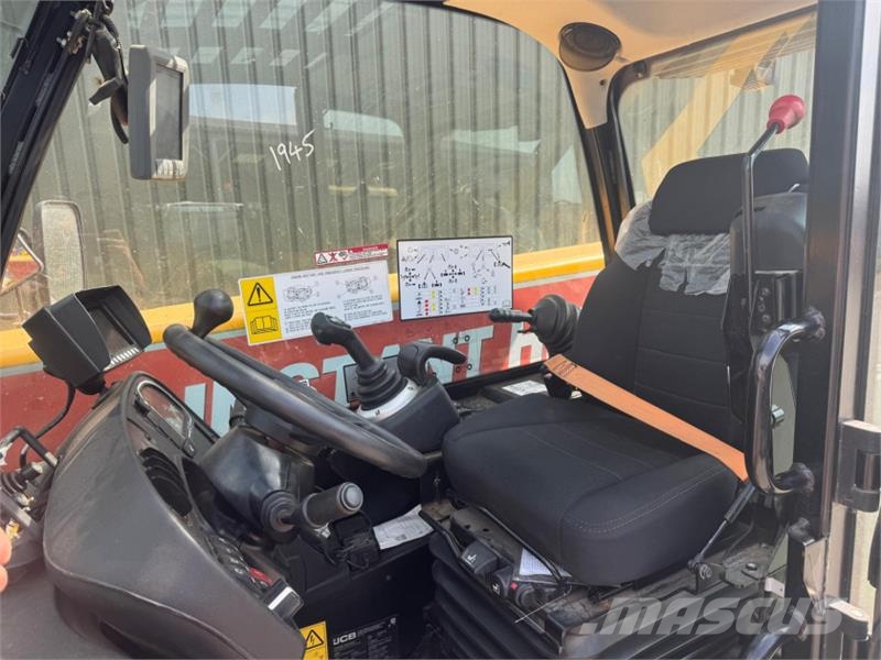 JCB 555-210R Rotating Telehandler Telescopic handlers