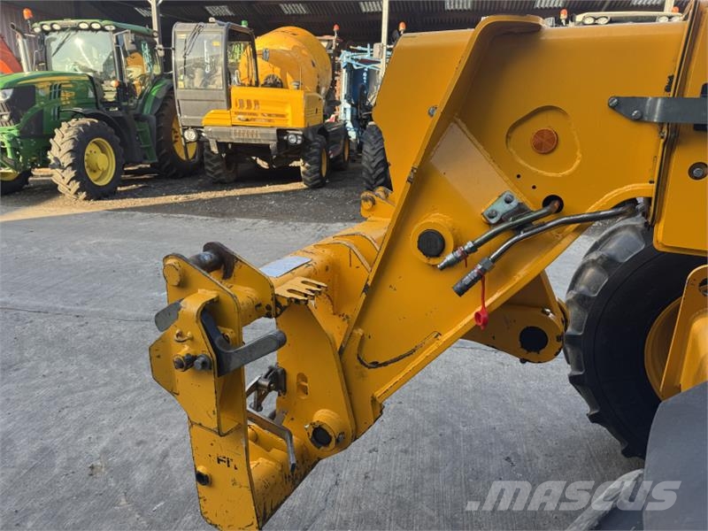 JCB 560-80 Wastemaster Telescopic handlers