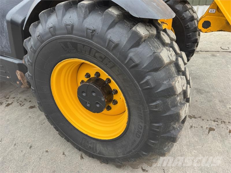 JCB 560-80 WM Telehandler Teleskooplaadurid
