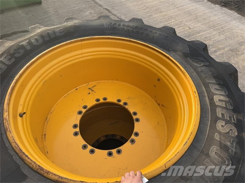 JCB Fastrac VF 900/50R42 To Fit JCB Fastrac 8330 Сільгосптехніка - Інші