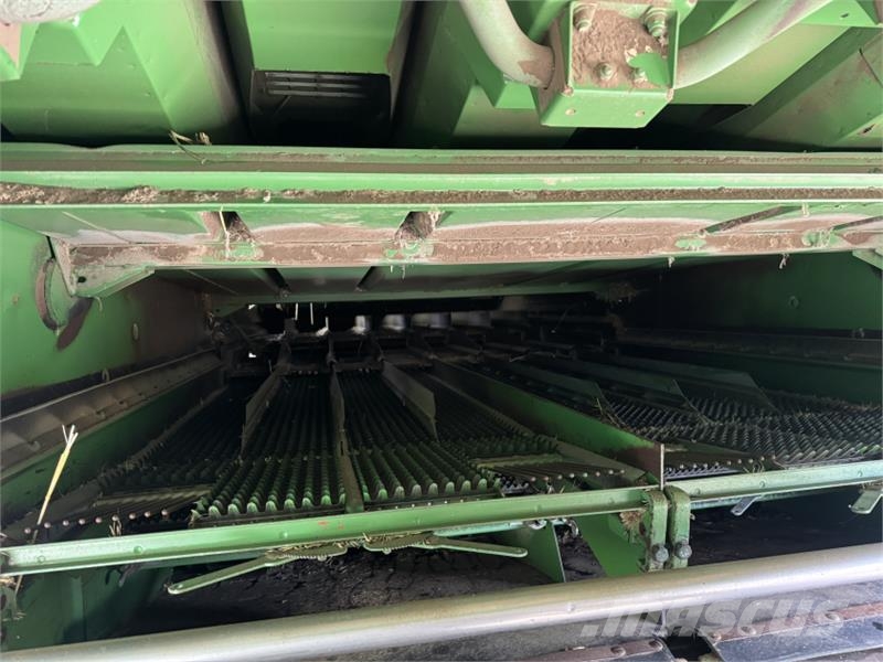 John Deere 2266 c/w 18ft Header Biçerdöver aksesuarlari