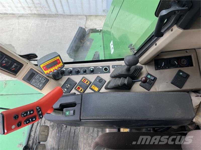 John Deere 2266 c/w 18ft Header Biçerdöver aksesuarlari