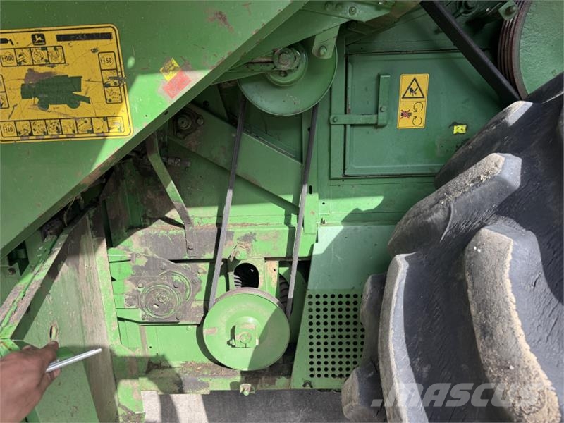 John Deere 2266 c/w 18ft Header Biçerdöver aksesuarlari