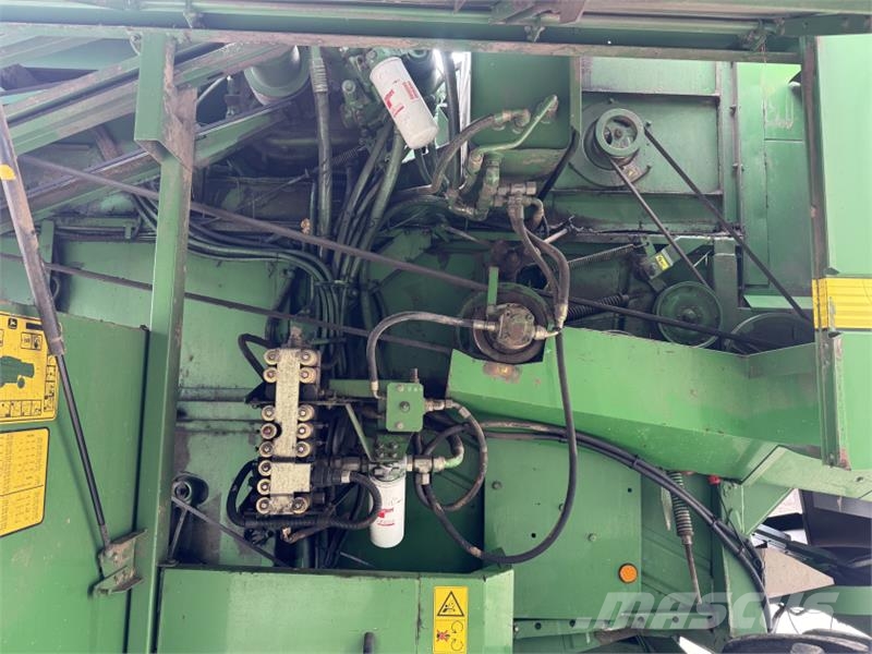 John Deere 2266 c/w 18ft Header Biçerdöver aksesuarlari