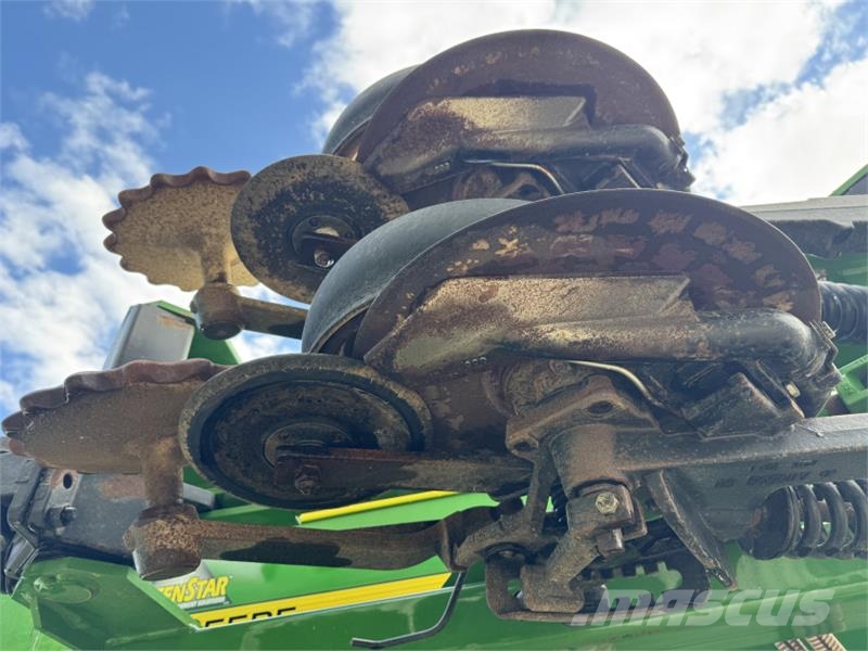 John Deere 750A Direct Drill **Grain and Fert** Combination drills