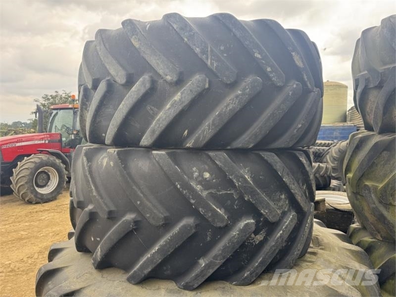 John Deere 8000 R Series 600 and 710 Wheels and Tyre's Agriculture - Autres