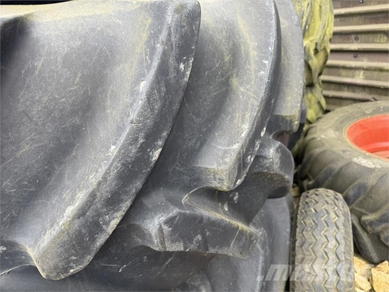 John Deere 8000 R Series 600 and 710 Wheels and Tyre's Agriculture - Autres