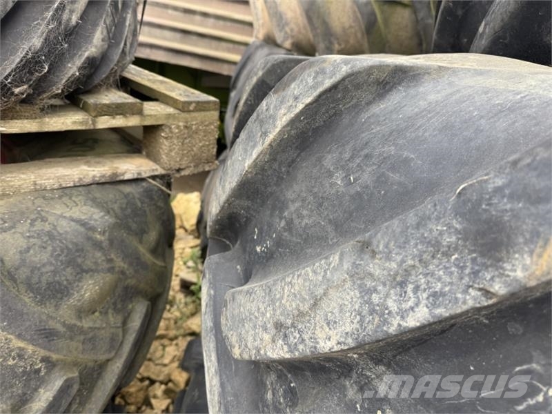 John Deere 8000 R Series 600 and 710 Wheels and Tyre's Agriculture - Autres