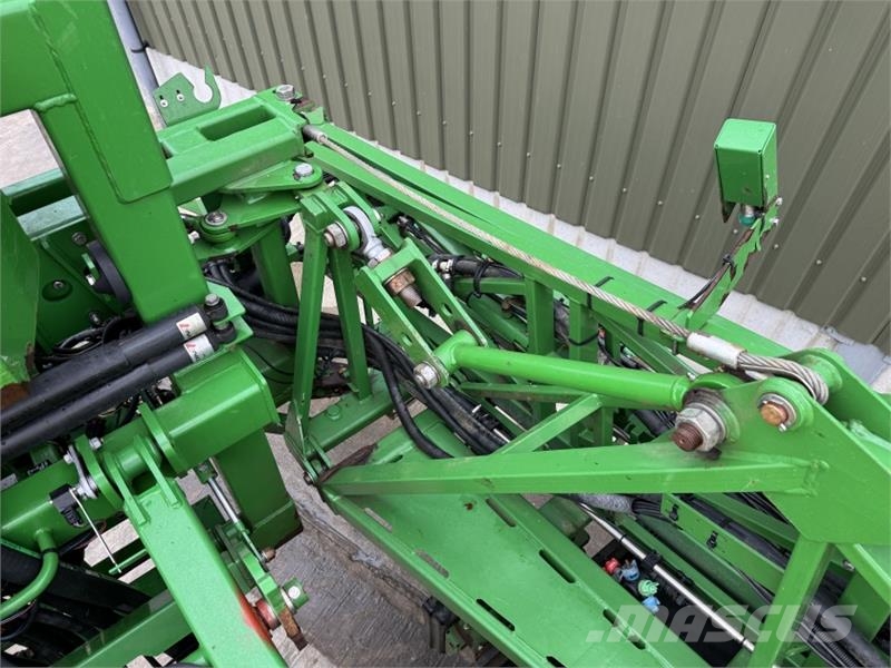 John Deere 962i 36m Trailed Sprayer Anbauspritzen
