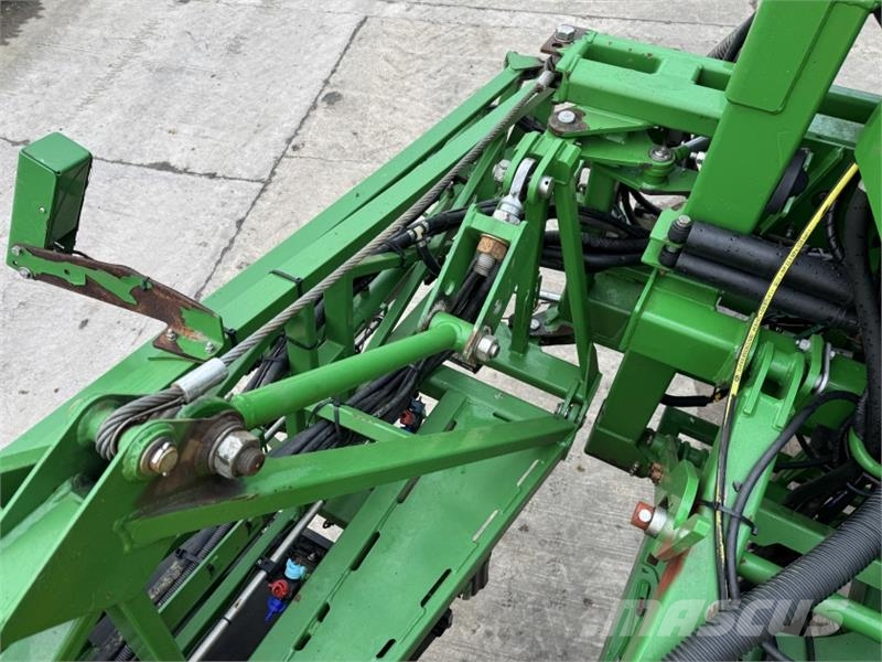 John Deere 962i 36m Trailed Sprayer Anbauspritzen