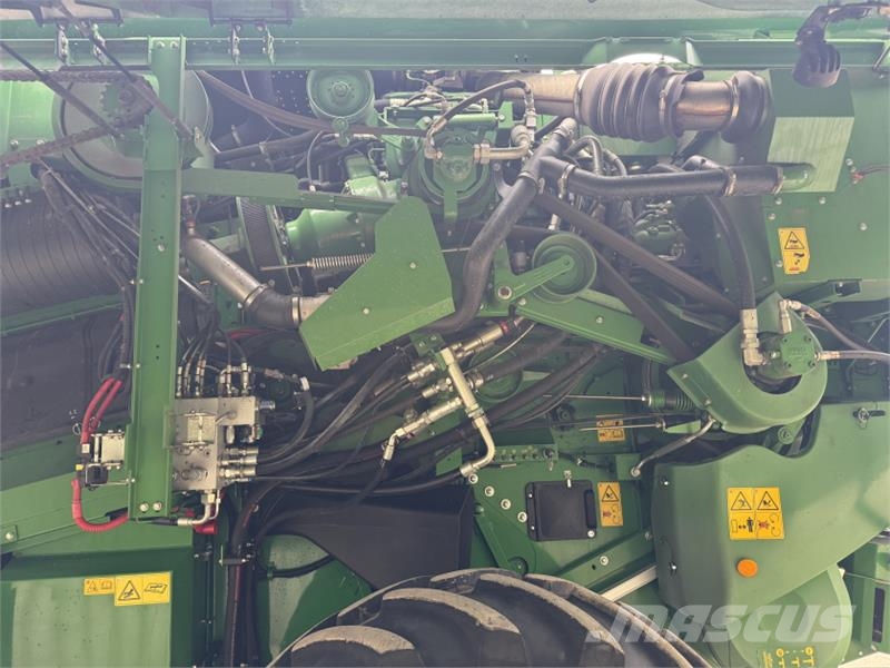 John Deere S785i c/w 735D Header **4WD** Combine harvester accessories