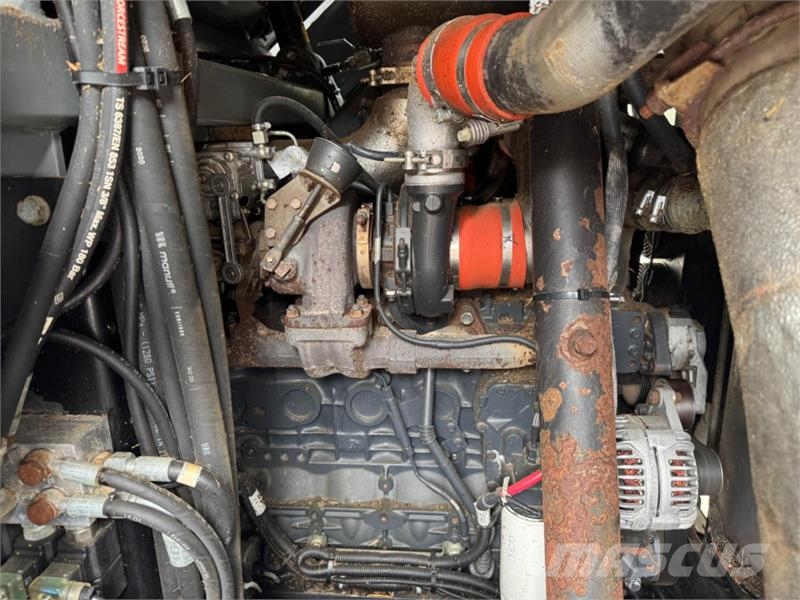 Keenan VA2-30 Feeder Wagon مقطورات ذاتية التحميل