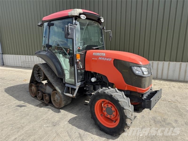 Kubota M8540 Narrow Half Track *85 HP* Traktorer
