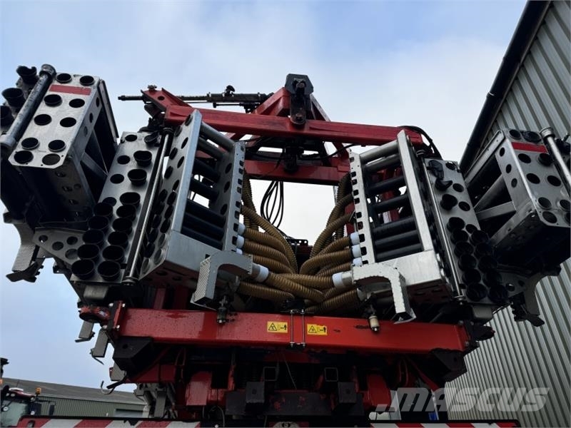Kuhn AGT 6036 Boom Fert Spreader 礦物撒布機
