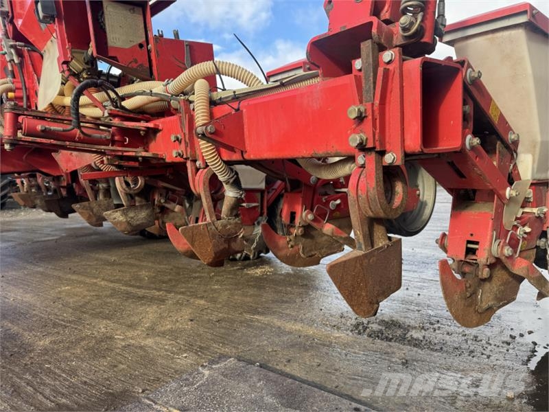 Kverneland Optima 8 Row Maize Drill Külvik-äkked