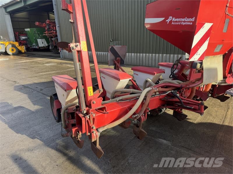 Kverneland Optima 8 Row Maize Drill Külvik-äkked