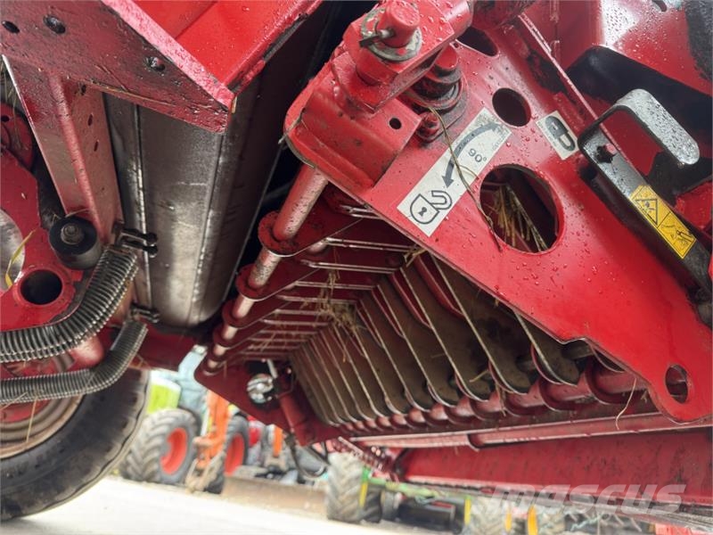 Lely Welger RP435 Baler Rundballe-pressere