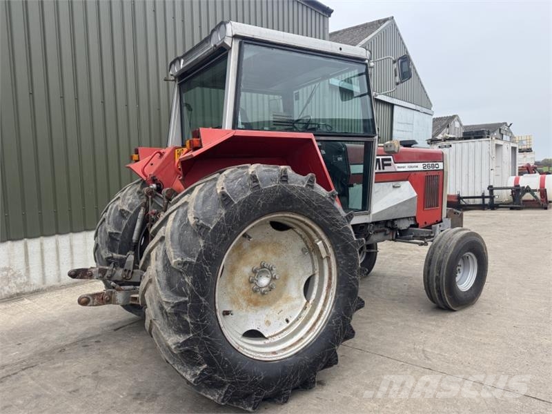 Massey Ferguson 2680 2WD **Low Hours** Traktorid
