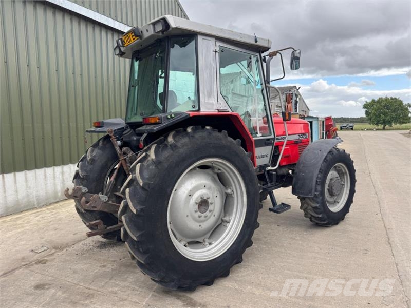 Massey Ferguson 3075 Dynashift ** Low Hours** Traktorer