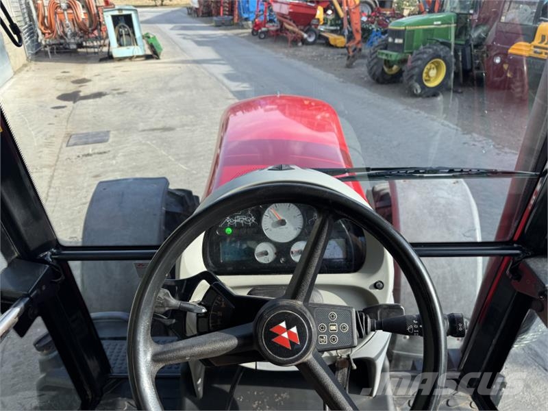 Massey Ferguson 6490 Dyna-6 拖拉机/农用车