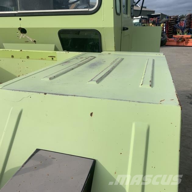 MB Trac 1500 Tractor **Low Hours** 拖拉机/农用车