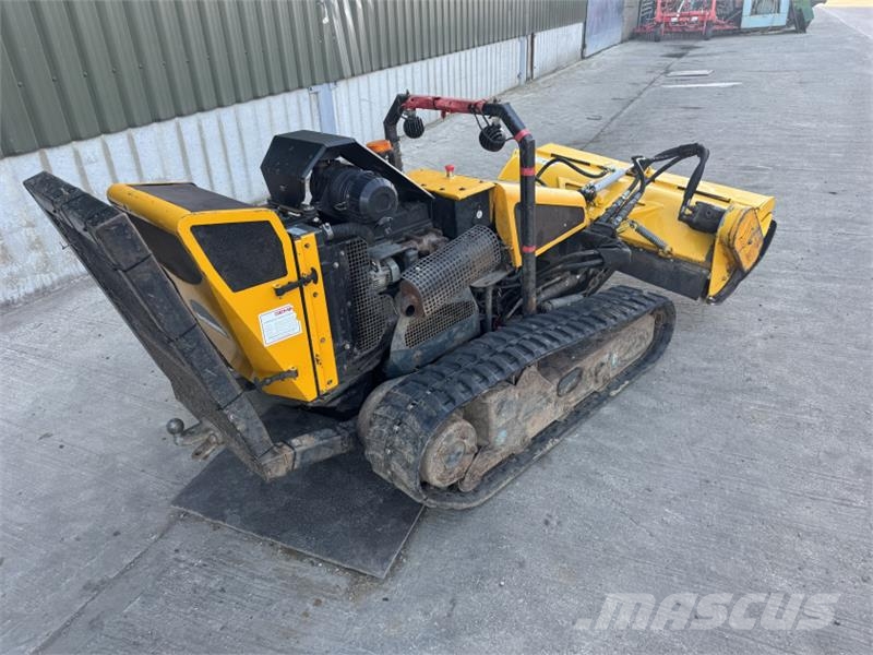 McConnel Robocut 1300 Remote Control Verge Mower Kosiarki