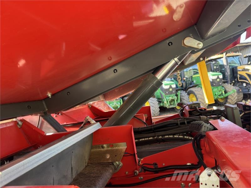 Miedema MS2000 Potato Planter Haulm toppers