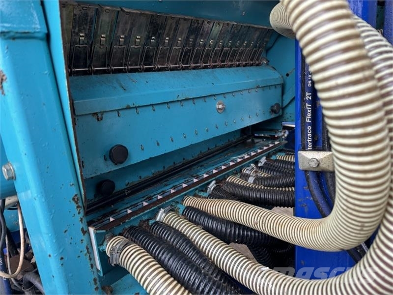  Moore Tandem Uni-Drill 6m Moore Tandem Uni-Drill D Drillmaschinenkombination