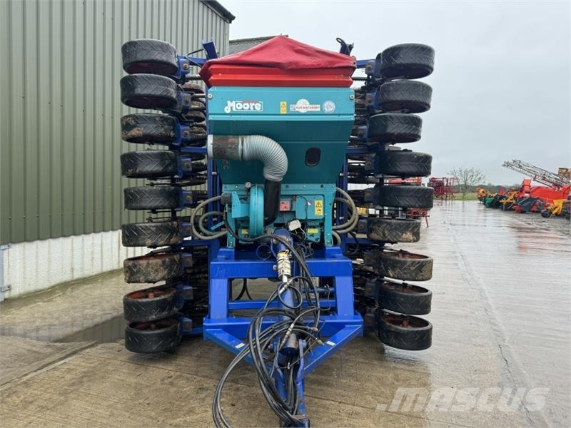  Moore Tandem Uni-Drill 6m Moore Tandem Uni-Drill D Drillmaschinenkombination