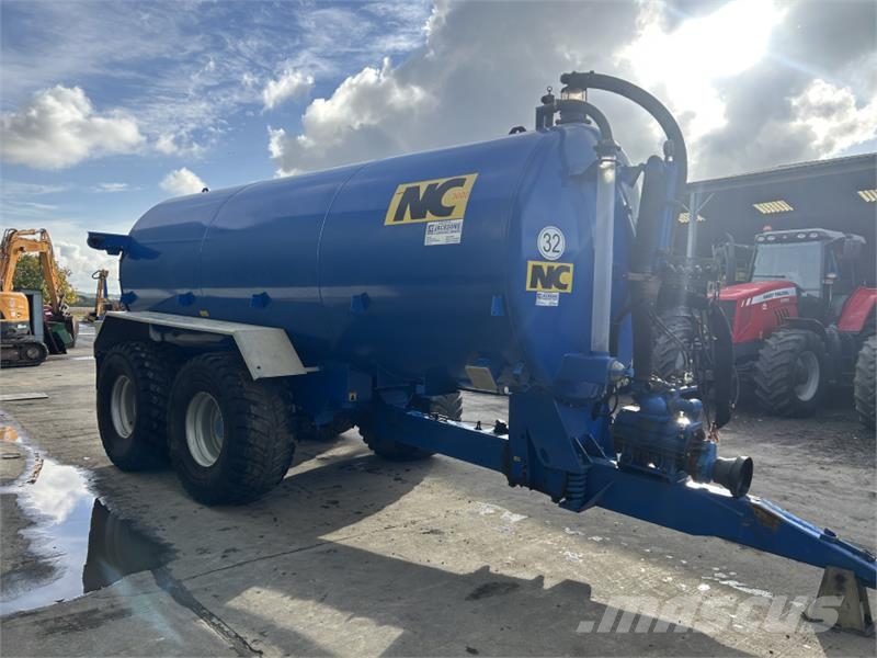 NC 3000 Gallon Tanker صهاريج الملاط