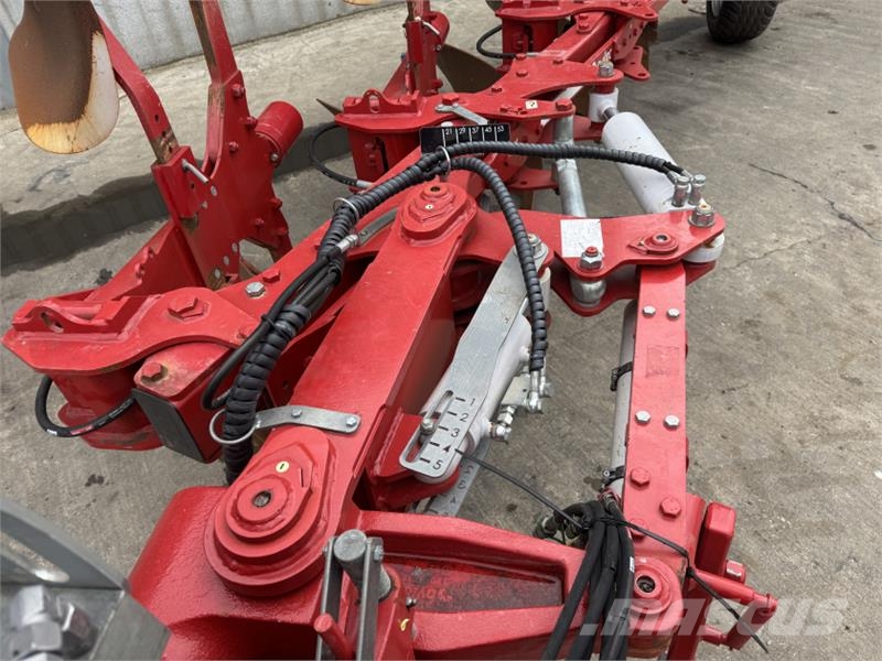 Ovlac XPHV-5-130/95 Plough **Ex Demo** Hagyományos ekék
